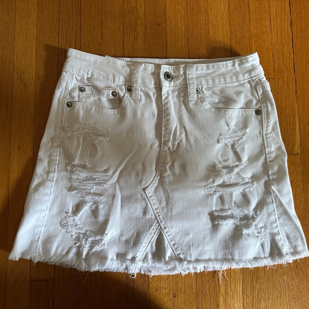 American Eagle Distressed White Denim Mini Skirt, Size 0